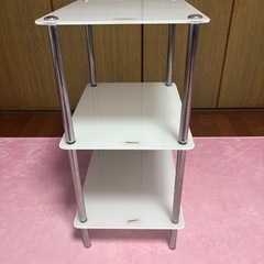 サイドテーブルの画像