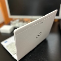 ノートパソコンの画像