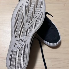 ナイキ 靴 27cmの画像