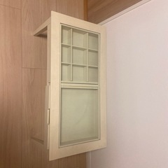 引き出し付ガラスローテーブルの画像
