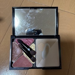 マリークワント　アイシャドウとフェイスパウダー　ブラシ付きの画像