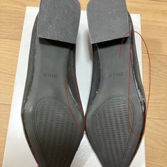 23.5cm黒パンプスの画像