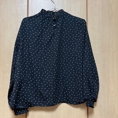 Honeys レディース長袖ブラウス・Mサイズ(ドッド柄)美品の画像