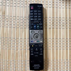 【お取引き確定】SHARP AQUOS 液晶テレビ 32型 LC-32D30の画像