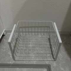 収納カゴの画像