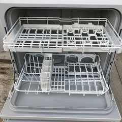 2023年製の高年式！ Panasonic  食器洗い乾燥機  NP-TA4 5人用 動作確認 クリーニング済の画像