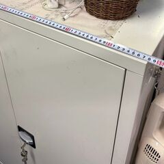 収納キャビネット　中古オフィス家具の画像