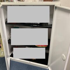 収納キャビネット　中古オフィス家具の画像