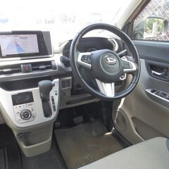 H28y  キャスト　スタイルＧ　SAⅡ　修復歴ナシ　禁煙車　スマートキー　エマージェンシーブレーキ　２９.８万円の画像
