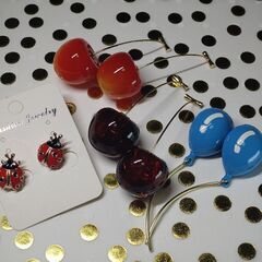未使用　ピアス　4つまとめてお譲りしますの画像