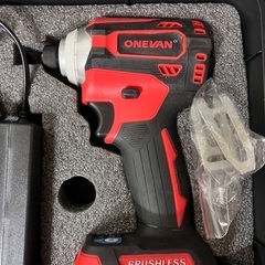 ONEVAN インパクトドライバー　バッテリー2個付きの画像
