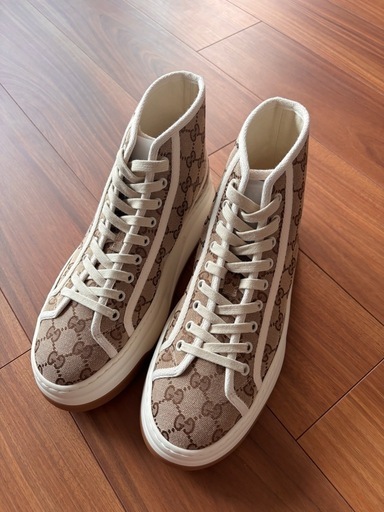 【最終値下げ】 GUCCIスニーカー