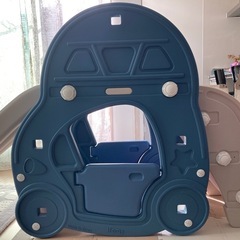 子供用すべりだい小部屋付きの画像
