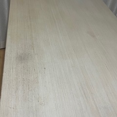 ダイニングテーブルの画像