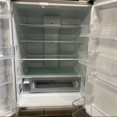 【美品横傷あり】Panasonic 大容量冷蔵庫 525L 2023年 NR-F539HPX-Nの画像