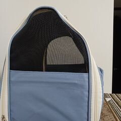 ペットキャリー リュックタイプの画像