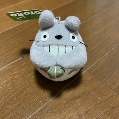 トトロ　クリスタルパズルとキーホルダーの画像