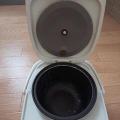 ZOJIRUSHI炊飯器3合炊きの画像