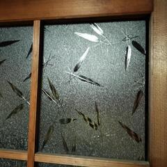 昭和レトロガラス障子の画像