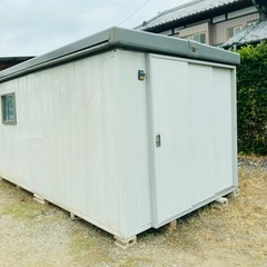 イナバ物置　大型