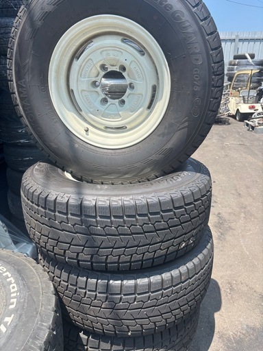 ランクル ランドクルーザーホイールタイヤセット2022年