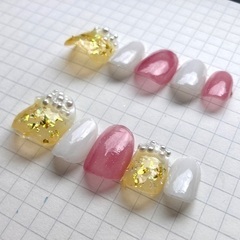 ハンドメイド　ネイルチップの画像