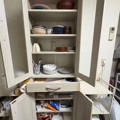 【受け渡し決まりました！】食器棚の画像