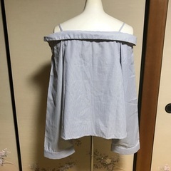 春夏用ブラウス2枚の画像
