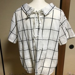 春夏用ブラウス2枚の画像