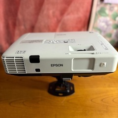 プライスダウン！！EB-1965 EPSON エプソン LCD ...