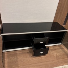 テレビボードの画像