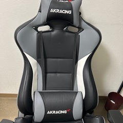 特価！akracing ゲーミングチェアの画像