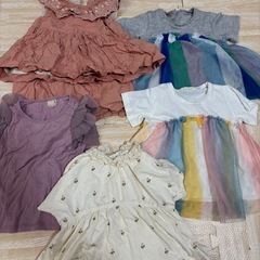 女の子服まとめ売りの画像
