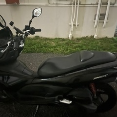 PCX125cc JF28 東京都、埼玉県その他地域も可能　ヘルメットおまけの画像