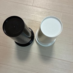 ダイソーのタンブラー2個の画像