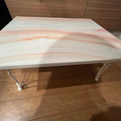 ローテーブル　マーブル柄の画像