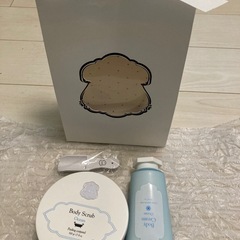 LALINE ラリン ボディスクラブ　ボディクリームの画像