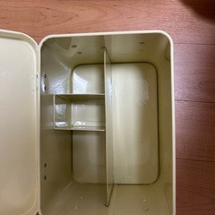 救急箱の画像