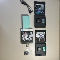 DSライトとカセット多数の画像