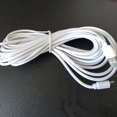 【新品未使用】Micro USBケーブル 長さ6mの画像