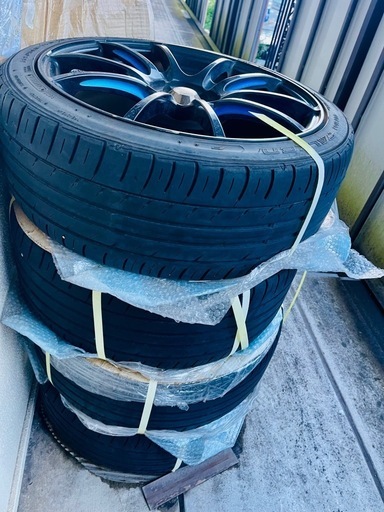 WEDS SPORT 18インチ ブラック多スポークホイールとタイヤセット