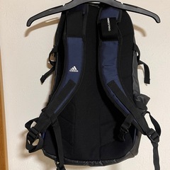 アディダス adidas リュックサック　デイバック 美品　の画像