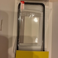 iPhone13プロガラスフィルムの画像
