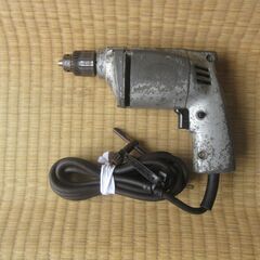 日立工機：小型電気ドリルの画像