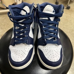 NIKE ダンクハイ23.5㎝の画像