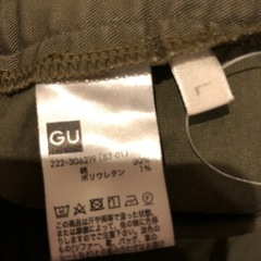 GU オリーブ スカートの画像