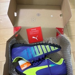 PUMA サッカーシューズの画像