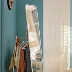 取引中　IKEA スタンドミラーの画像