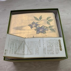 11【未使用、箔一、金沢箔】二段の重箱の画像