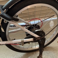 折りたたみ自転車の画像